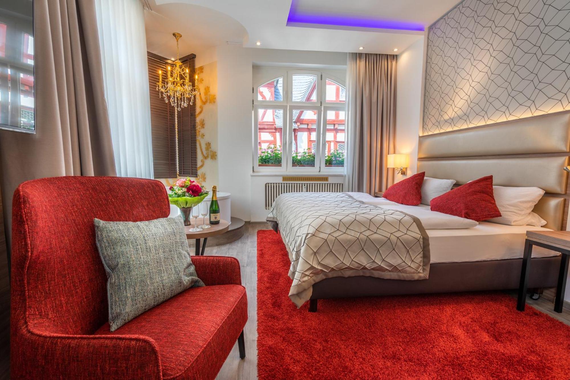 Hotel Am Markt บาคาราค ภายนอก รูปภาพ