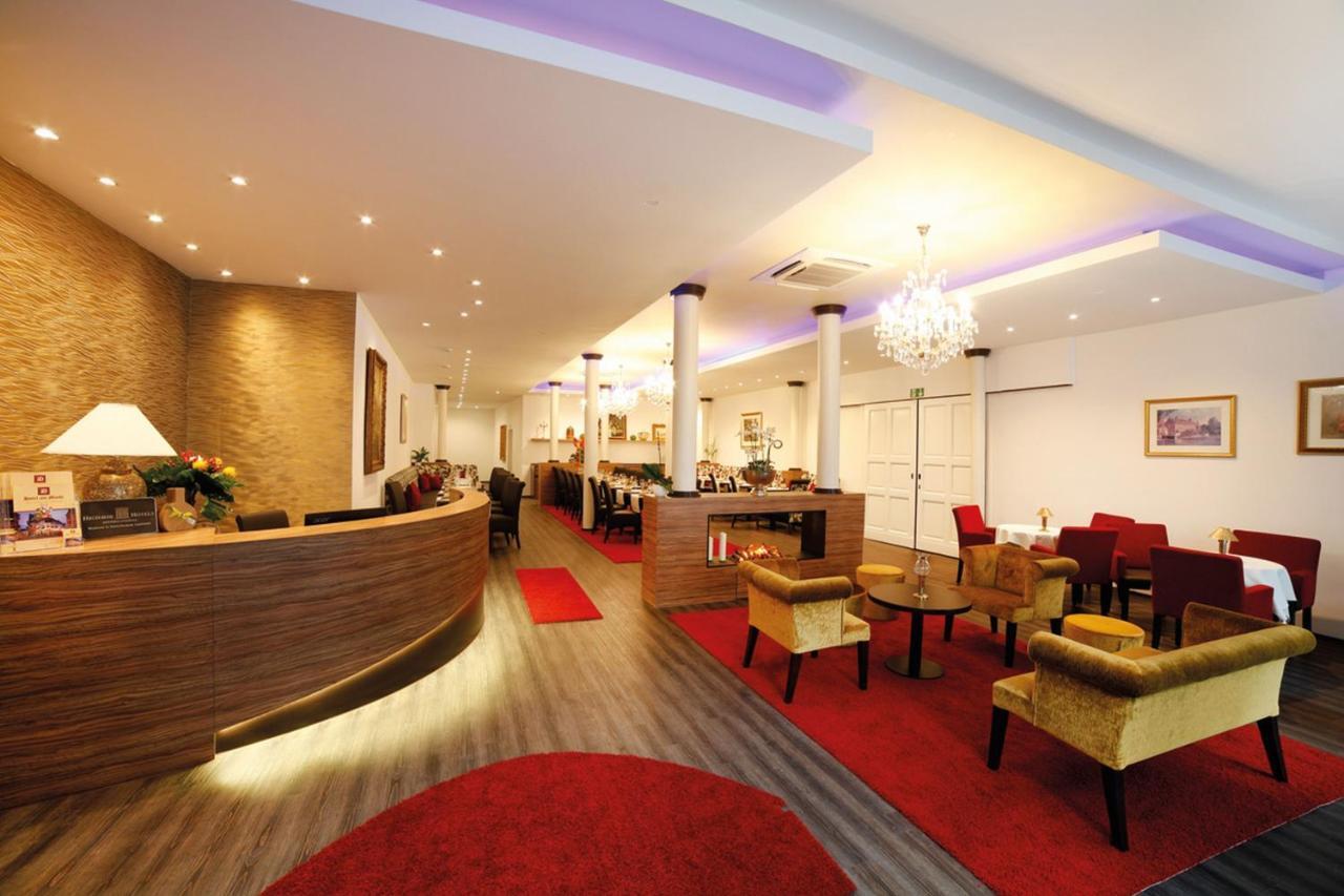 Hotel Am Markt บาคาราค ภายนอก รูปภาพ
